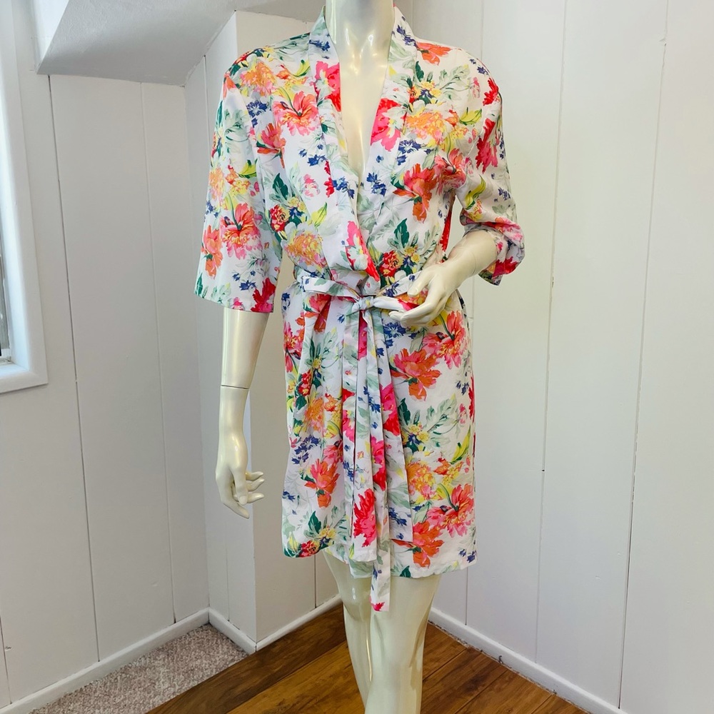 2/$20 🛍️✨ Vintage Floral kimono spa bathrobe pinup retro belted